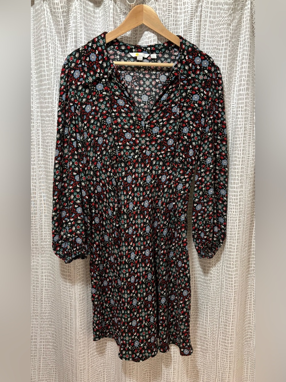 Boden blouson sleeved midi dress